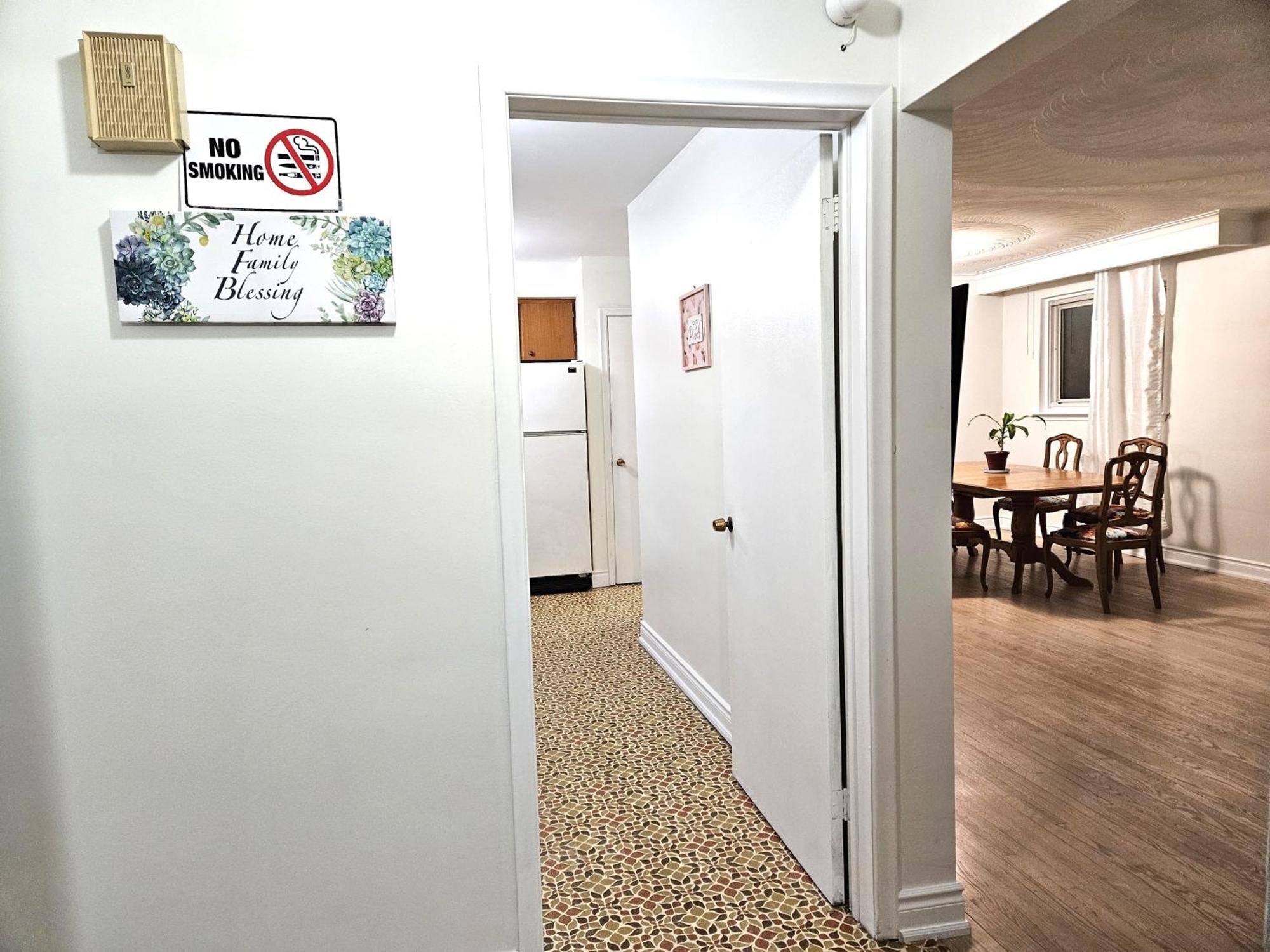 Charming Detached House Near The Airport Apartment Mississauga Exterior foto